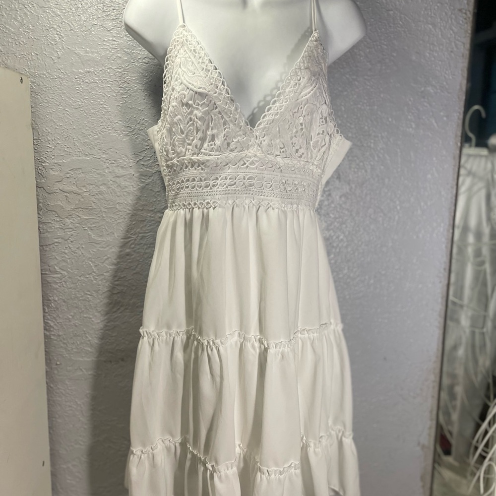Wish White Lace Backless Dress